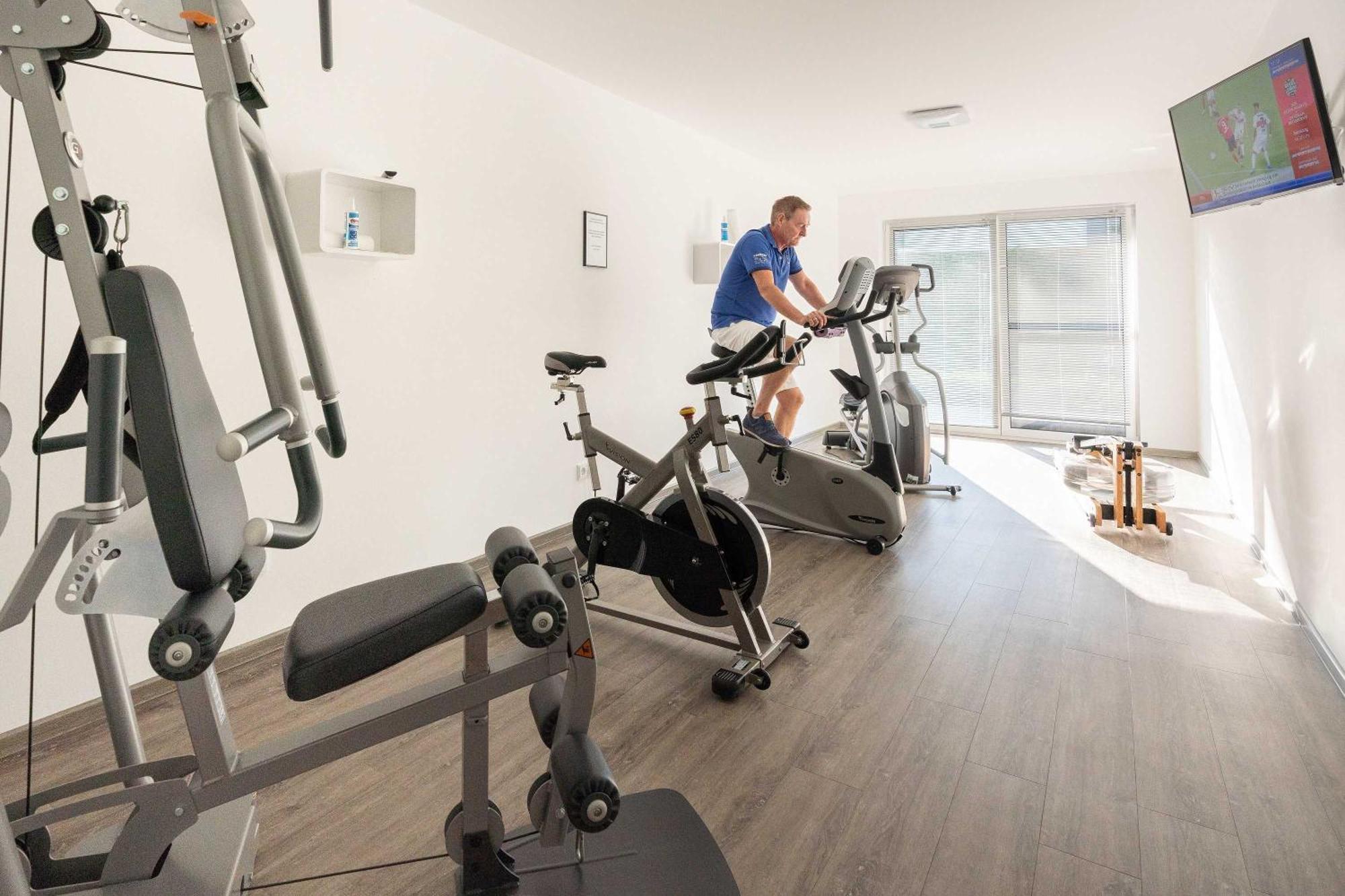 Appartement "Diamant" Mit Penthouseflair - Oase Am Haff Garz  Room photo